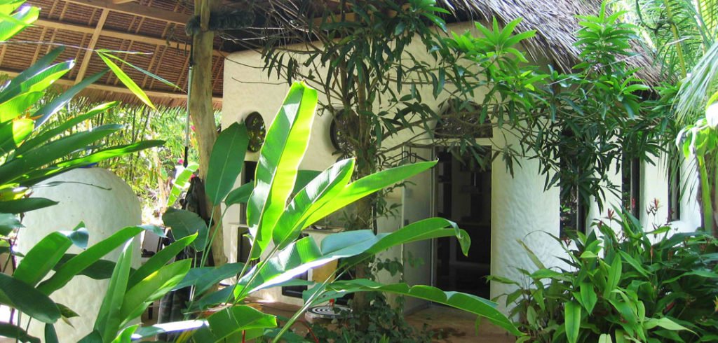 Anda Bohol Bungalow Kims Garden