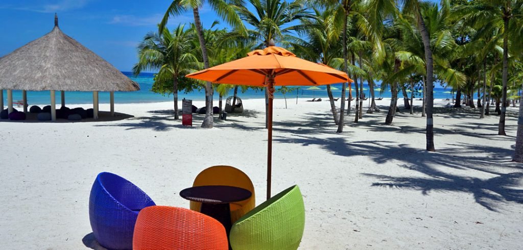 South Palms Resort White Beach