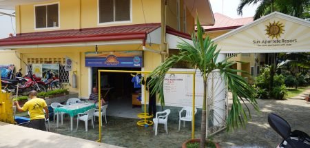 Sun Divers at Alona Beach Sun Divers at Alona Beach in Panglao