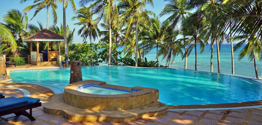 Swimming Pool in Anda White Beach Resort